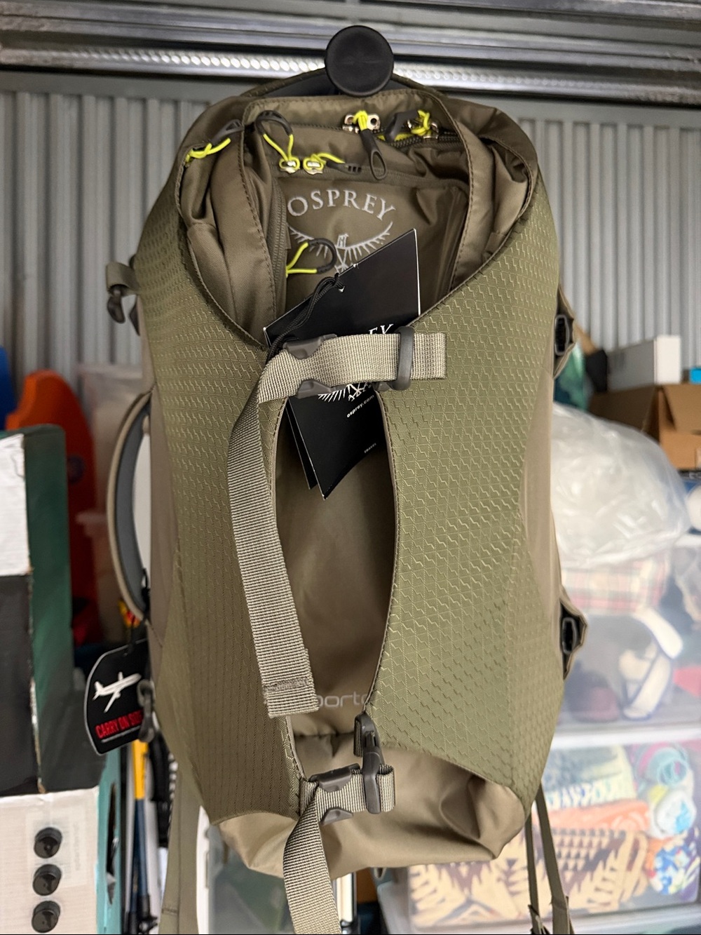OSPREY Men's Olive Green Backpack with Neon Yellow Accents